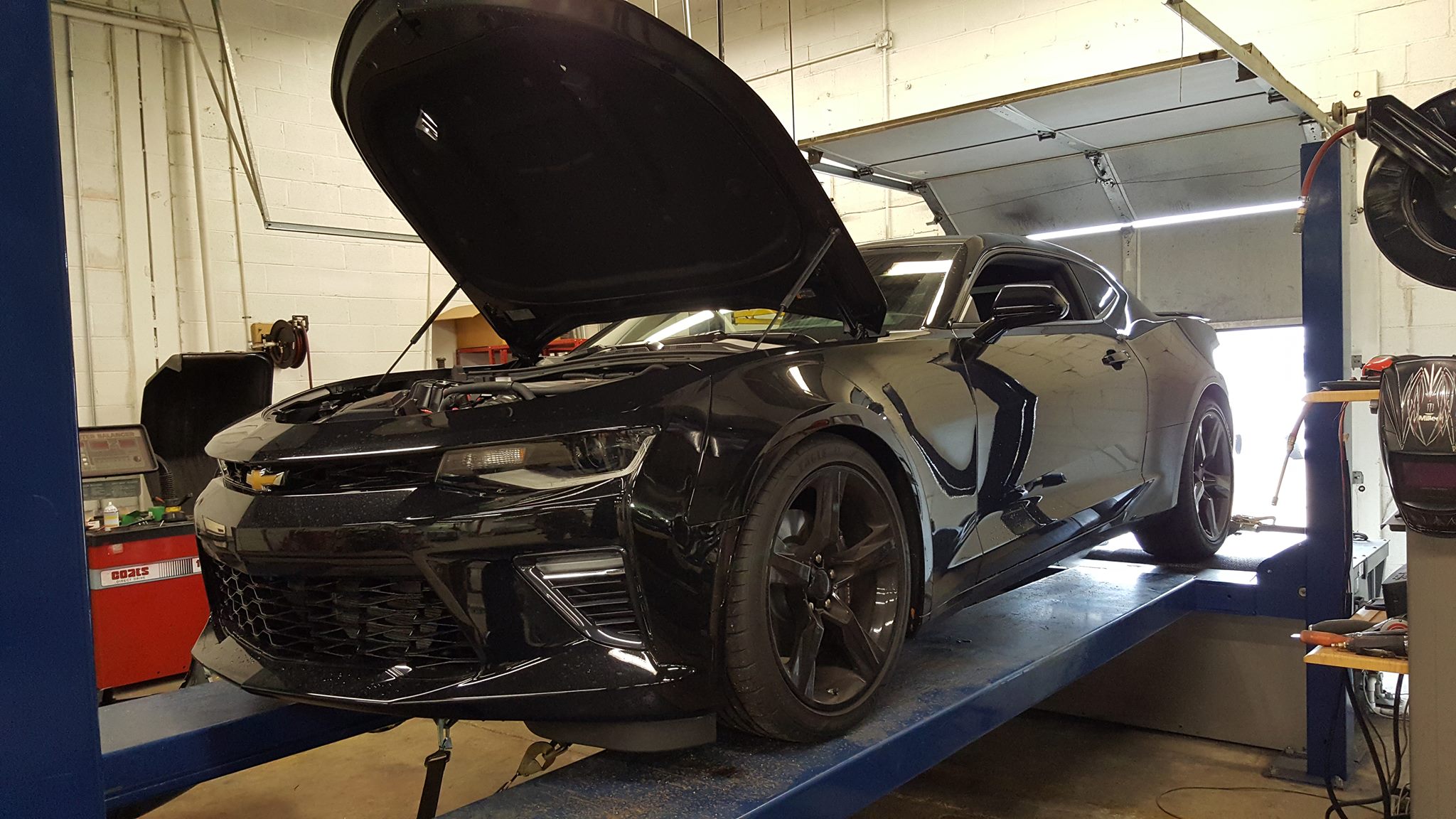 Underground Autosports - Specials - MODERN GM